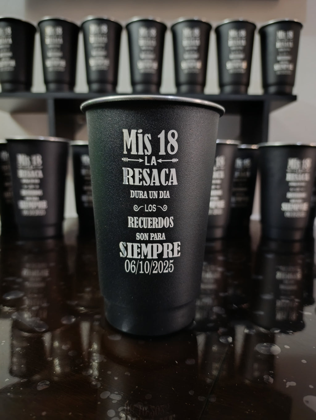 Souvenir para 18 años - Vaso de 1 litro personalizado