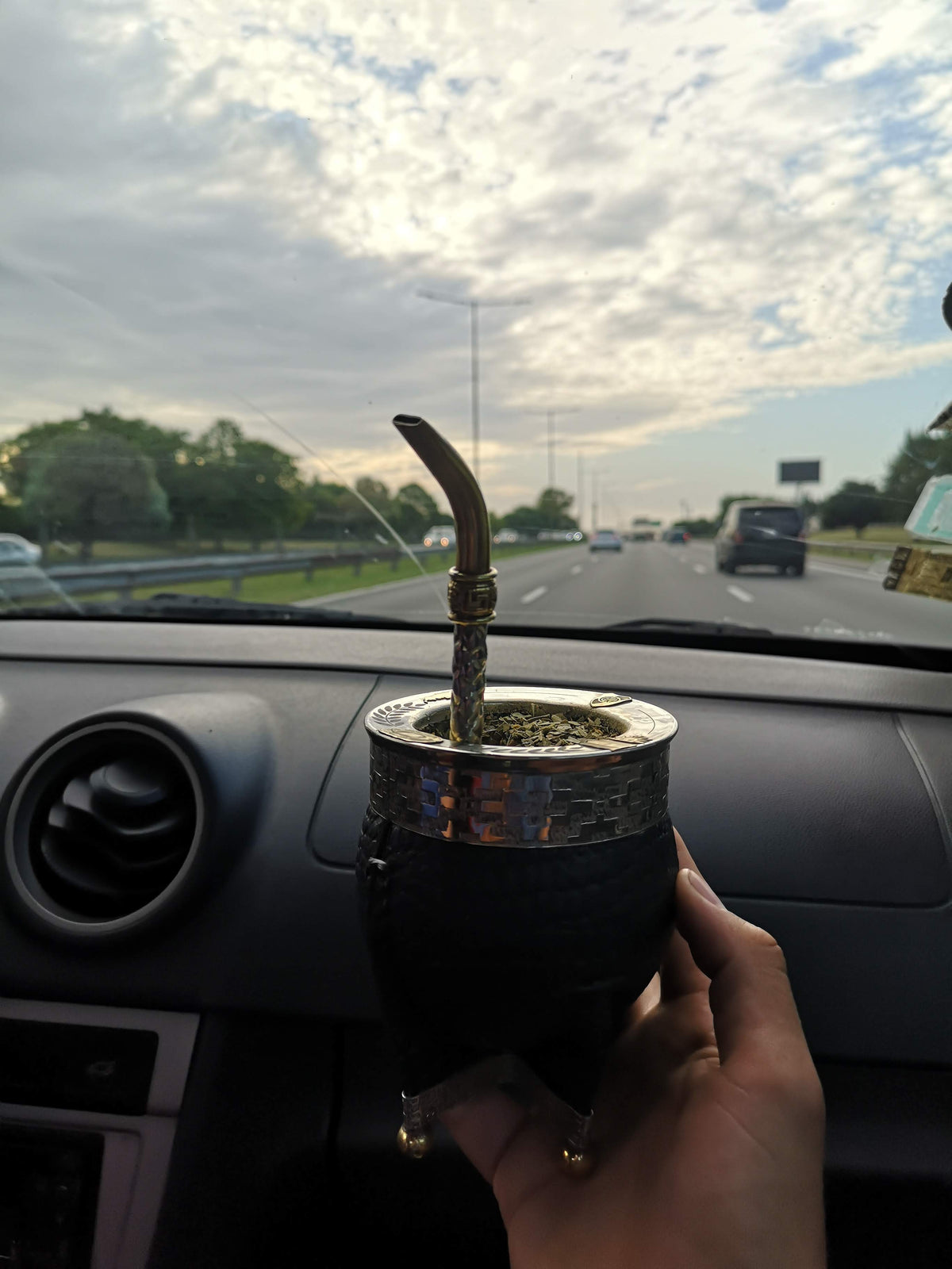 Mate Imperial de Calabaza con Cuero Repujado y Alpaca