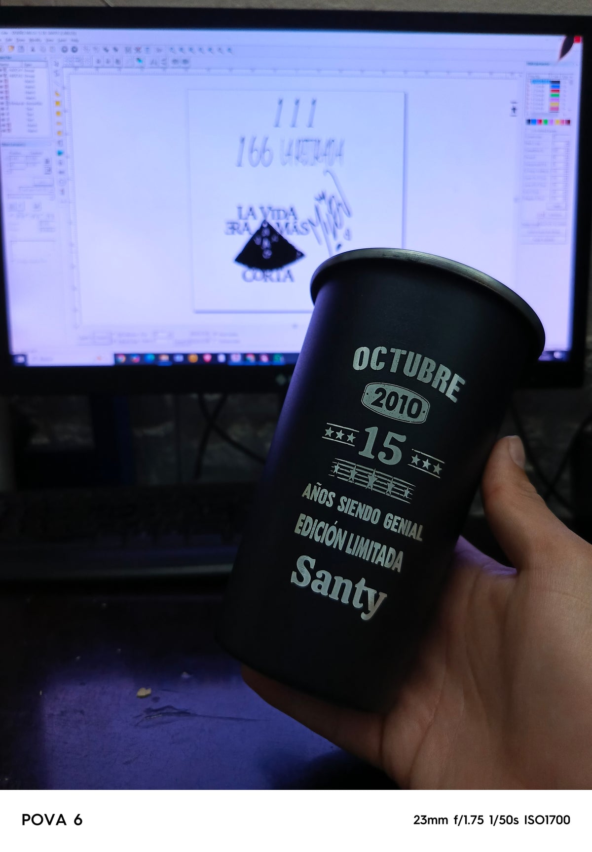 Souvenir para 18 años - Vaso de 1 litro personalizado