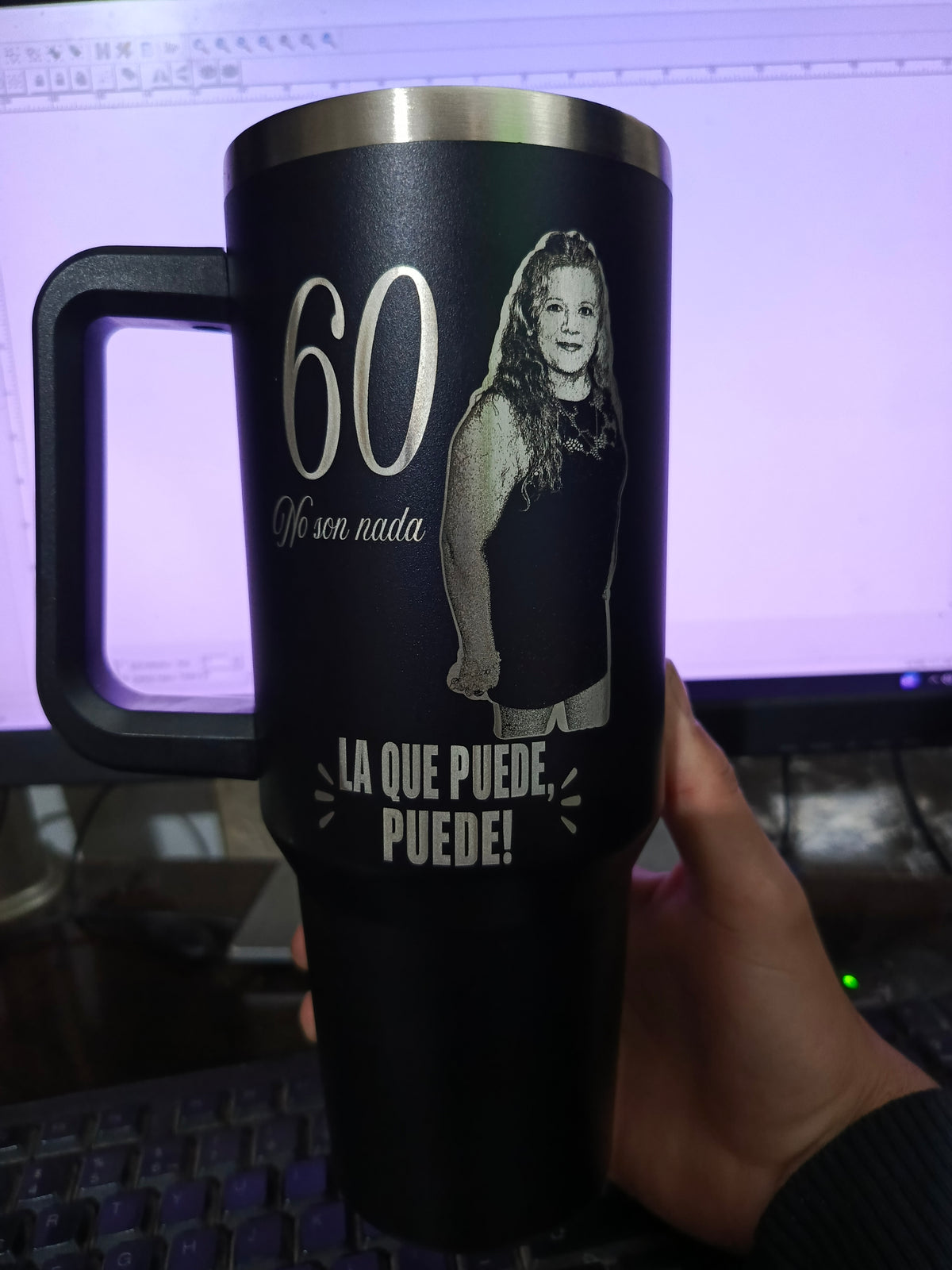 Vaso Quencher de 1,2 litros personalizado con Full Grabado.